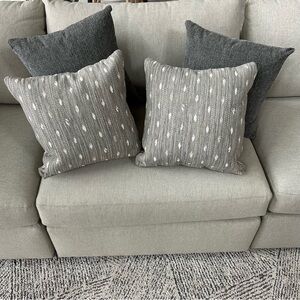 NWOT Accent Pillows Decorative Pillows Covers Gray and Pattern Set of 4